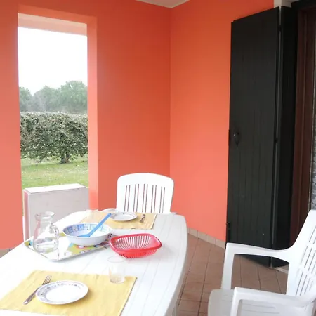 First Floor With Pool Daire *