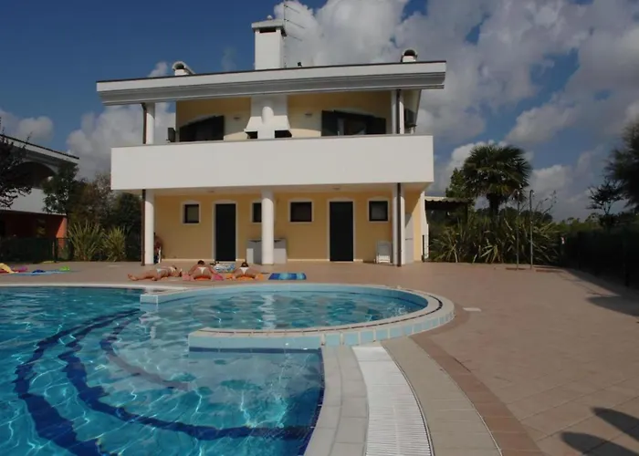 Daire First Floor With Pool Bibione