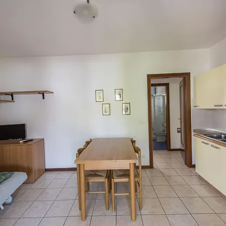 First Floor With Pool Bibione