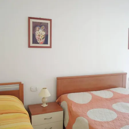 First Floor With Pool Apartment *