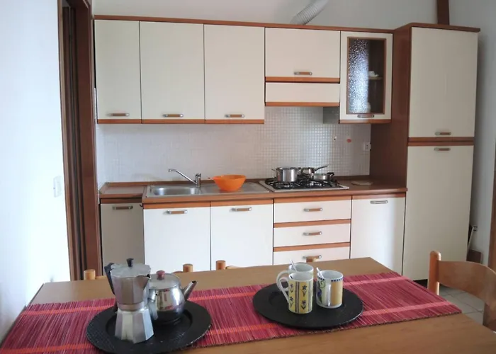 First Floor With Pool Apartment